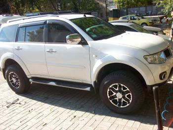 Mitsubishi Pajero Sport