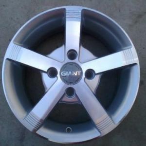 Giant GT2006 5,5x13 4x98 ET25 DIA58,6 (S4)