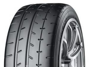 Yokohama Advan A052 265/40 ZR18 101Y XL