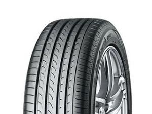 Yokohama BluEarth RV02 235/55 R18 100V