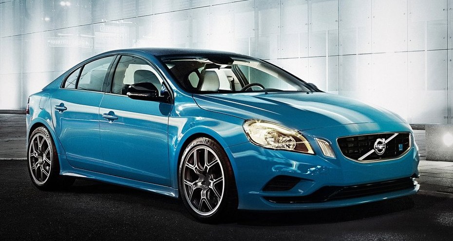 Первый серийный автомобиль Volvo Polestar «обуется» в шины Bridgestone: Volvo S60 Polestar