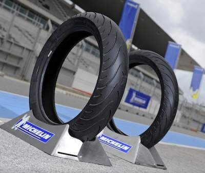Michelin обновляет линейку мотошин: Мишлен Pilot Street Radial