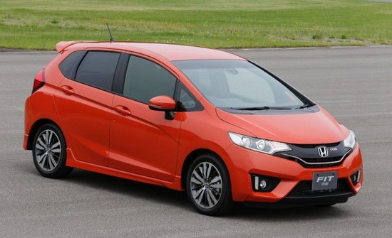 Новые Honda Fit и Fit Hybrid «обуются» в эко-шины Bridgestone: Honda Fit третьего поколения