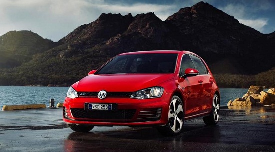 Лжепобедитель конкурса ADAC "Автомобиль года" Volkswagen Golf 