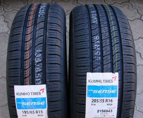 В продажу поступили новые всесезонки Kumho: всесезонки Kumho Sense KR26