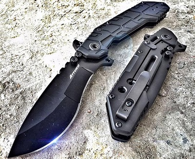 Необычное решение от Atturo: шины с блоками в виде ножей: Quartermaster
