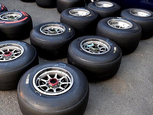 Проверка на прочность: испытания прототипов шин Pirelli: пирелли f1 prototype