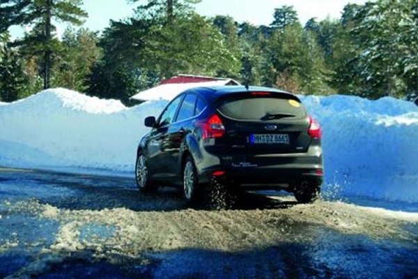 bridgestone new blizzak lm001 evo
