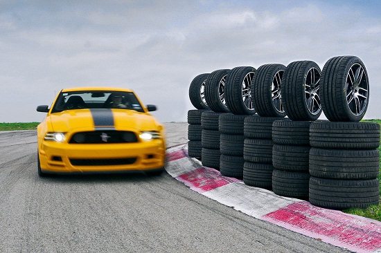 Тест драйв покрышки для летнего сезона: торможение разгон Bridgestone Potenza S001, Continental ContiSportContact 5P, Falken Azenis FK453 255/40 R19 285/35 R19 Auto Bild Sportscars 2014