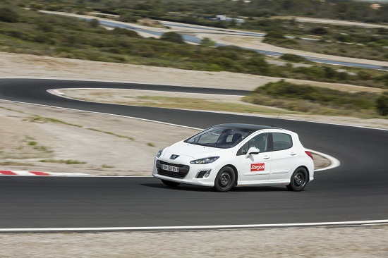 Тест шин для лета: Управляемость на сухом асфальте Bridgestone Ecopia EP001S, Continental ContiEcoContact 5, Dunlop Sport BluResponse 205/55 R16 L’Argus 2014