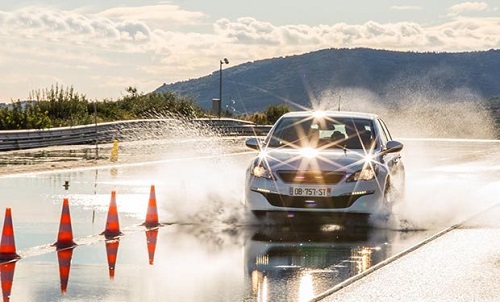 Сравнительный тест шин для лета: Goodyear EfficientGrip Performance, Kumho Solus HS51, Nexen Nblue HD Plus, Nokian Line, Pirelli Cinturato P7 Blue, Toyo Proxes CF2, Yokohama BlueEarth AE-50 205/55 R16 (2015)
