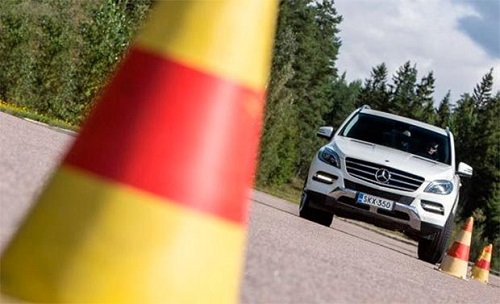 Испытание шины для летнего сезона: Maxxis M36, Nokian zLine SUV, Pirelli Scorpion Verde, Toyo Proxes T1 Sport, Vredestein Ultrac Vorti 255/55 R18 (2015) Off Road