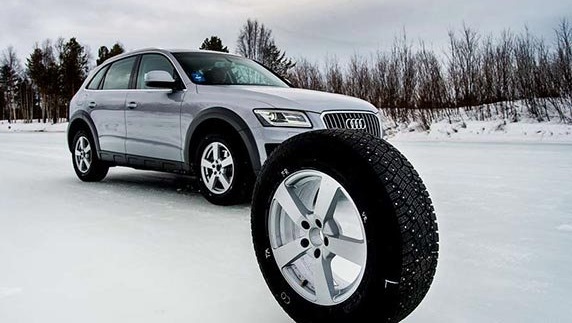 Тесты колеса для внедорожников: Bridgestone Blizzak DM-V2, Goodyear UltraGrip Ice Arctic, Michelin Latitude X-Ice 2 235/65/17 Test World 2016