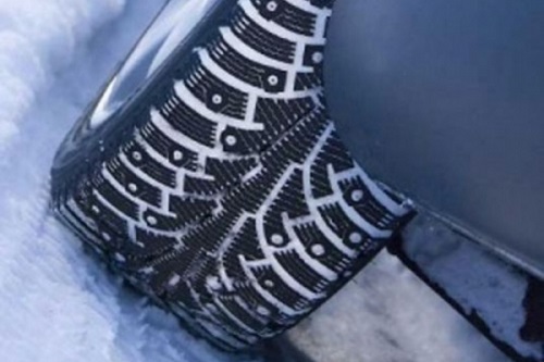 Тест драйв шин: Bridgestone Blizzak Spike-01, Continental ContiIceContact, Goodyear UltraGrip Ice Arctic 225/45 R17 Auto Motor Sport 2015