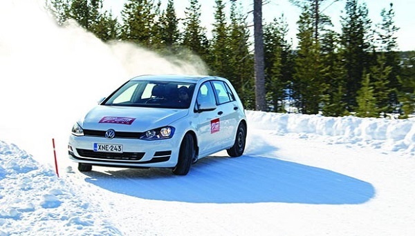 Тестирование покрышки: Continental ContiWinterContact TS 850, Dunlop SP Winter Sport 4D, Gislaved Euro Frost 5 205/55/16 Автоцентр 2015