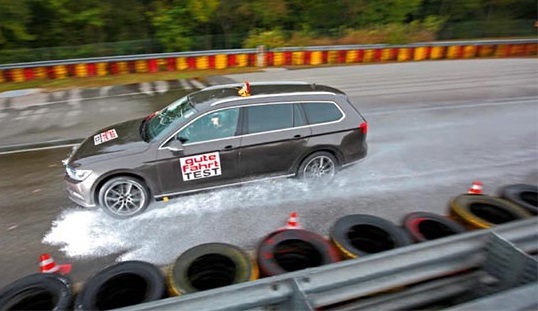 Тестирование колеса для летнего сезона: Continental ContiPremiumContact 5, Goodyear EfficientGrip Performance 215/55/17 Gute Fahrt 2017