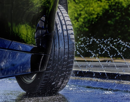 Тест шины для летней погоды: Barum Bravuris 3, Bridgestone Turanza T001, Continental ContiSportContact 5, Debica Presto UHP 225/45 R17 Motor 2016