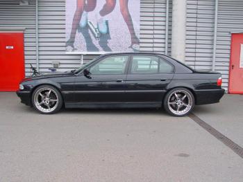 BMW 7-series
