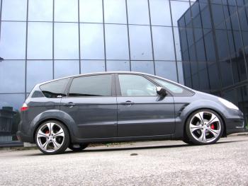 Ford S-Smax