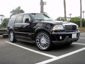 Lincoln Navigator