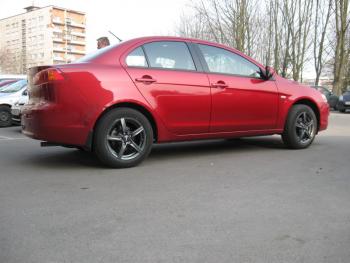 легкосплавні литі диски Alutec Grip на Mitsubishi Lancer авто