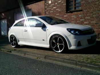 Opel Astra H