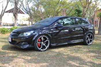 Opel Astra H