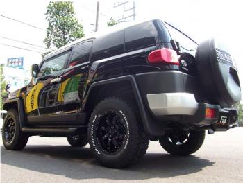 легкосплавные литые диски Mi-tech MK-46 на Toyota FJ Cruiser авто