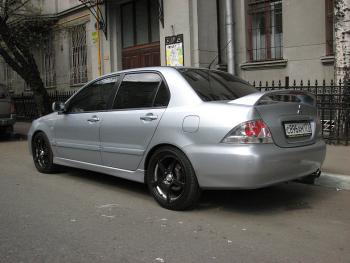 легкосплавные литые диски Kyowa KR210 на Mitsubishi Lancer авто