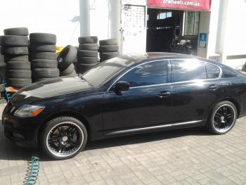 легкосплавні литі диски Mi-tech D-25 на Lexus GS300 авто