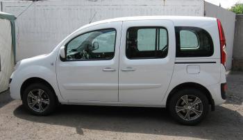 легкосплавные литые диски JT 2508 на Renault Kangoo авто