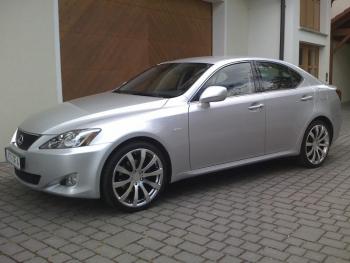 Lexus IS250