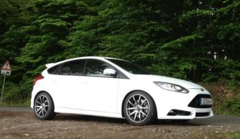 легкосплавные литые диски Tomason TN10 на Ford Focus авто