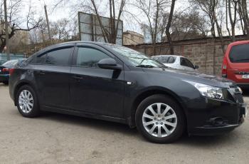 легкосплавні литі диски Momo Win 2 на Chevrolet Cruze авто