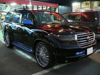 Toyota Land Cruiser