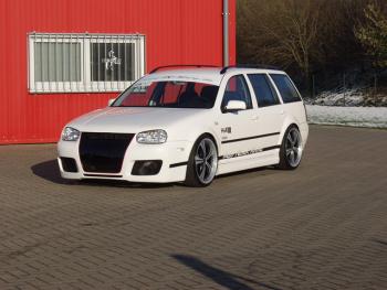 Volkswagen Golf IV
