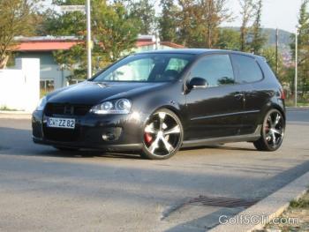 Volkswagen Golf V