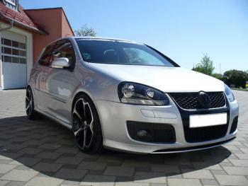 Volkswagen Golf V