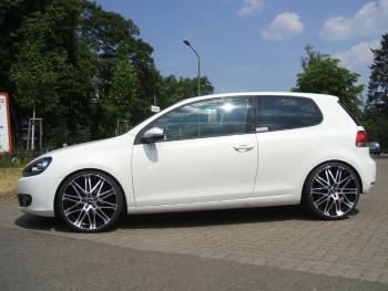 Volkswagen Golf VI