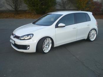 Volkswagen Golf VI