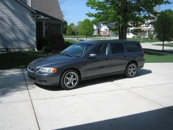 Volvo XC70