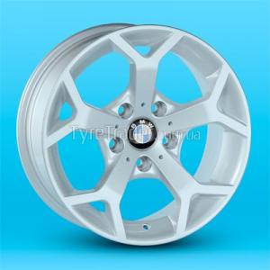 Replica BMW (A-F712) 7x16 5x120 ET18 DIA74,1 (silver)