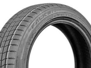 Falken Azenis FK510A 215/55 R17 94V