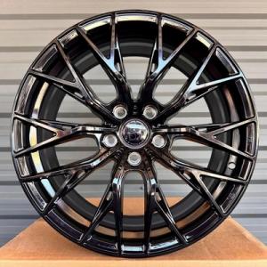 Koko Kuture FF592 8x18 5x120 ET35 DIA72,6