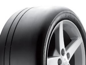 Kumho Ecsta V710 225/40 ZR18 88W