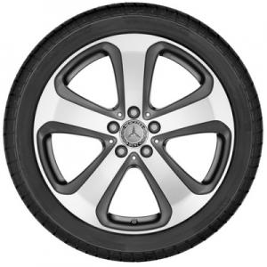 Mercedes OEM A2474012600 6,5x18 5x112 ET44 DIA66,6