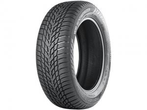 Nokian WR Snowproof 225/40 R18 остаток 5 мм