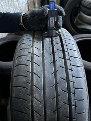 Yokohama BluEarth-GT AE51 215/55 R17 94V остаток 6,5 мм