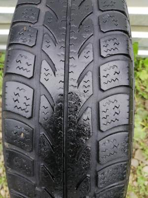 Hankook Winter Icebear W440 145/65 R15 72T остаток 4 мм