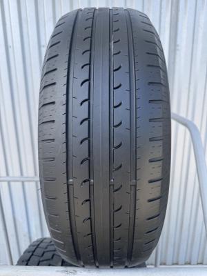 Goodyear EfficientGrip SUV 215/65 R16 98V